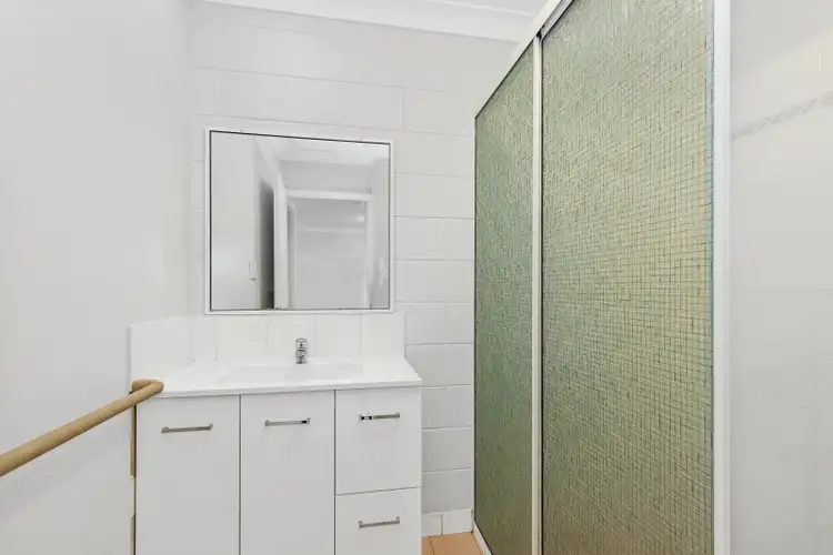 Fifth view of Homely unit listing, Unit 12/14-16 Bent St, Mundingburra QLD 4812