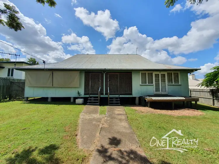 Main view of Homely unit listing, 27 Walker St, Maryborough QLD 4650