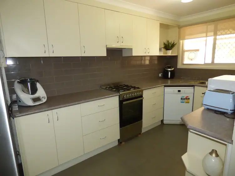 Seventh view of Homely house listing, 4 Harling St, Merredin WA 6415