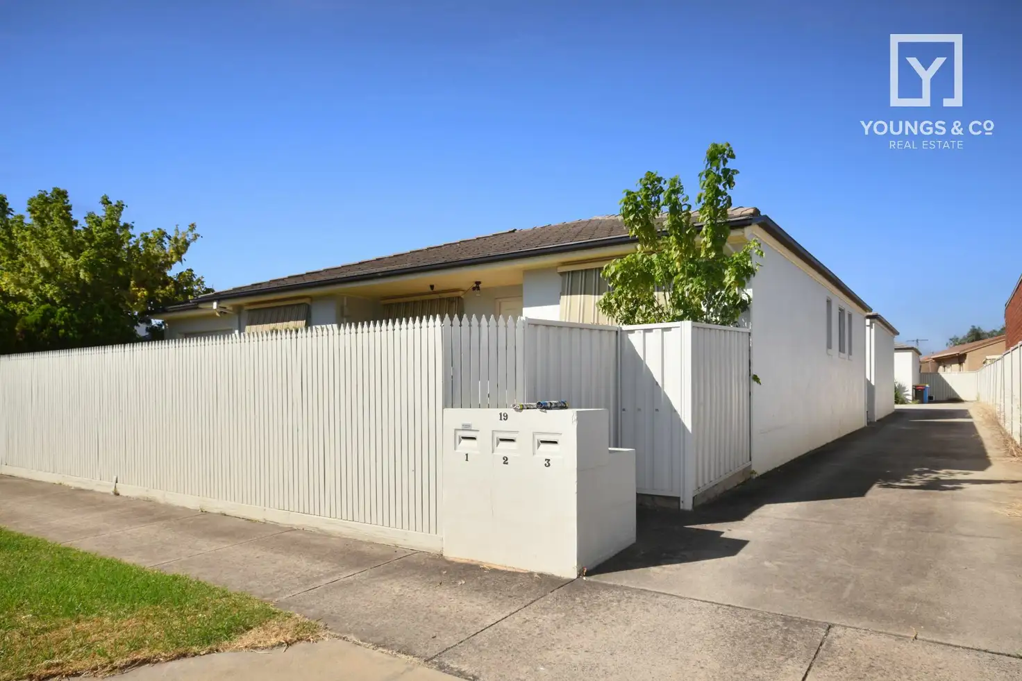 Main view of Homely townhouse listing, Unit 2/19 Dampier Ave, Shepparton VIC 3630