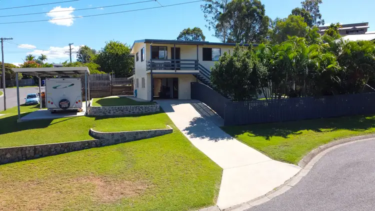 Fifth view of Homely house listing, 5 Hoskyn Ct, Clinton QLD 4680