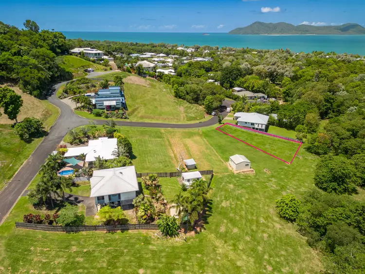 10 The Boulevard, South Mission Beach QLD 4852