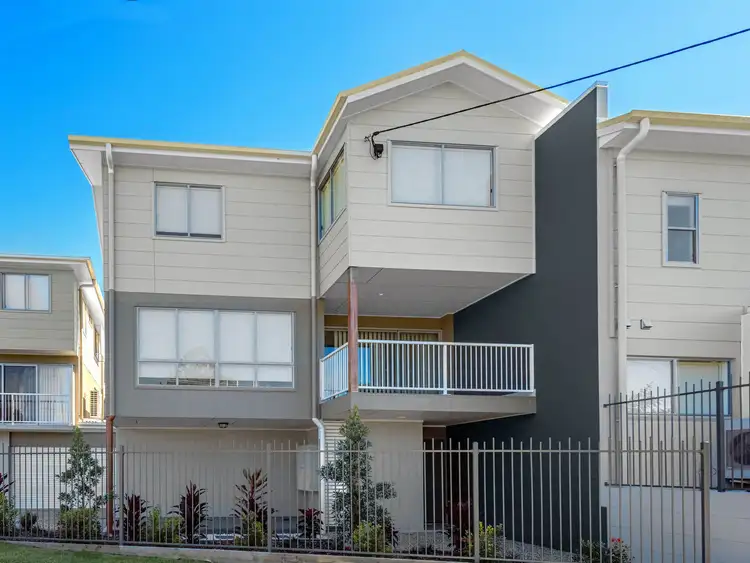 Main view of Homely townhouse listing, Unit 3/2 Howard St, Gaythorne QLD 4051
