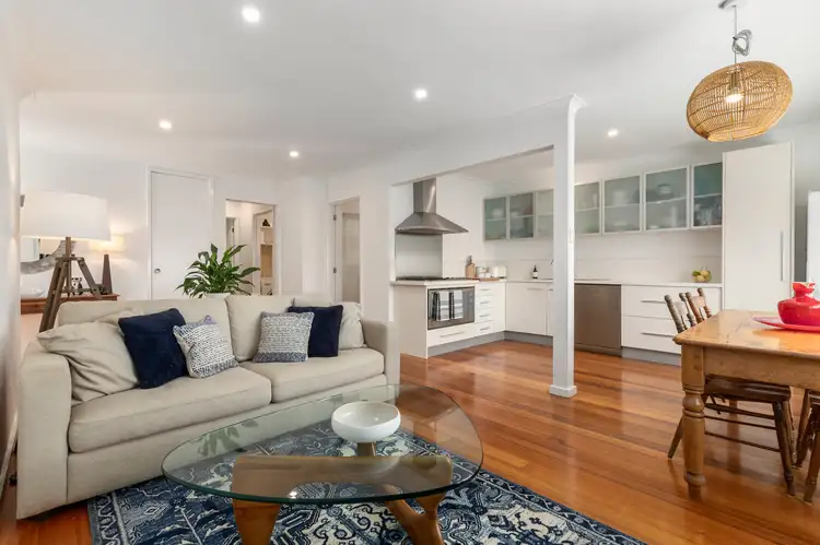 Unit 2/12 Crisp St, Hampton VIC 3188