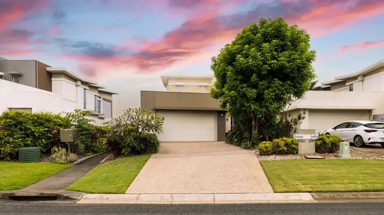 Fifth view of Homely townhouse listing, 6083 Lugano Dr, Hope Island QLD 4212