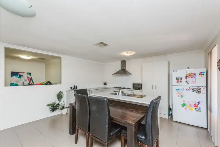 3 Bushside Drive, Aveley WA 6069