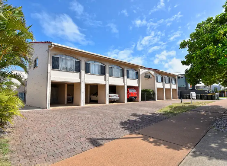 Second view of Homely unit listing, Unit 11/5 Miller St, Bargara QLD 4670