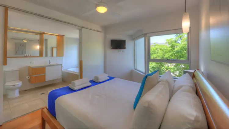 Sixth view of Homely apartment listing, 5/1 Pacific Drive 'Maggies Beachfront Apartments', Horseshoe Bay QLD 4819