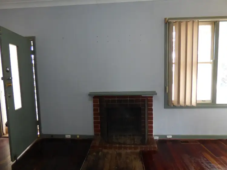 Fifth view of Homely house listing, 87 Caw St, Merredin WA 6415
