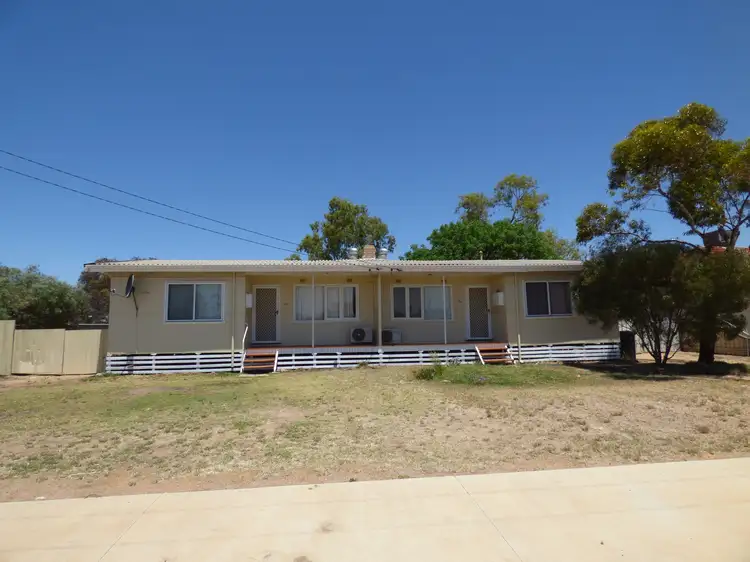11 Pioneer Road, Merredin WA 6415