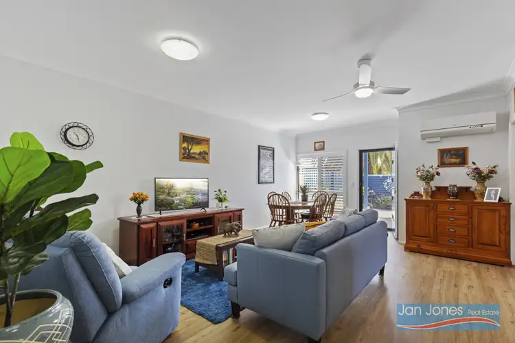 Seventh view of Homely semi-detached listing, 1/15 Eugenia Avenue, Rothwell QLD 4022