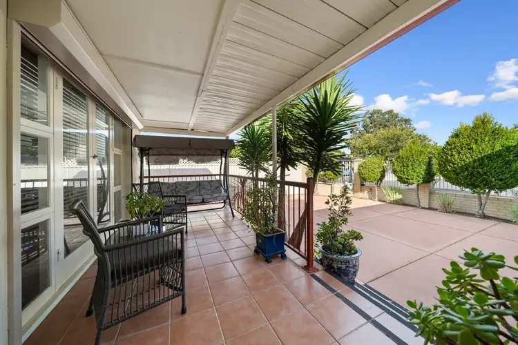 30 Turon St, Morley WA 6062