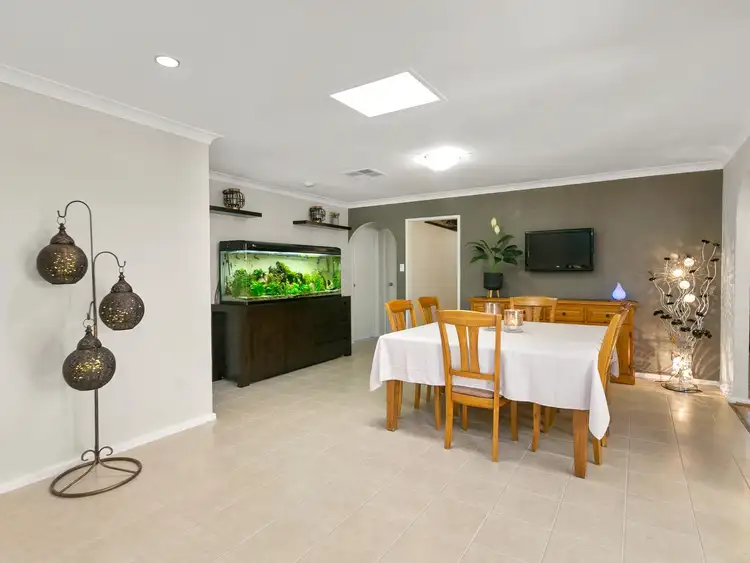 Sixth view of Homely house listing, 132 Cammillo Rd, Camillo WA 6111