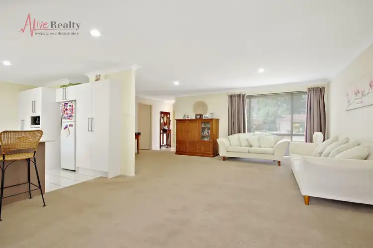 Second view of Homely house listing, 10 Saltpetre Cl, Eagle Vale NSW 2558