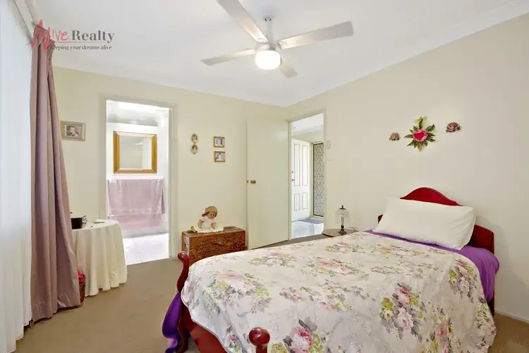 Sixth view of Homely house listing, 10 Saltpetre Cl, Eagle Vale NSW 2558