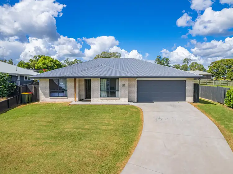 27 Ministerial Ct, Jones Hill QLD 4570