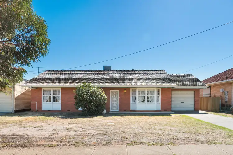 61 Cresdee Rd, Campbelltown SA 5074