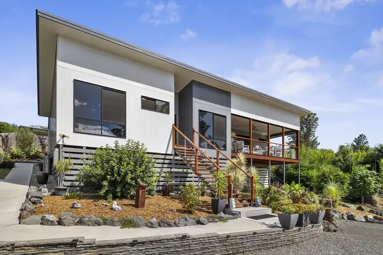 10 Rose Rd, Southside QLD 4570