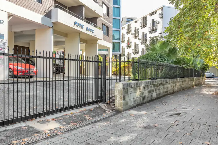 Main view of Homely unit listing, 32/132 Mounts Bay Road, Perth WA 6000