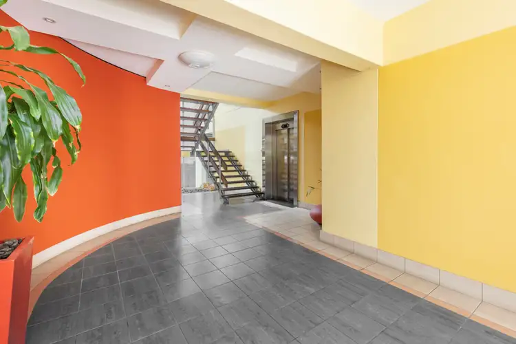 Second view of Homely unit listing, 32/132 Mounts Bay Road, Perth WA 6000