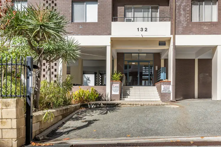 Third view of Homely unit listing, 32/132 Mounts Bay Road, Perth WA 6000