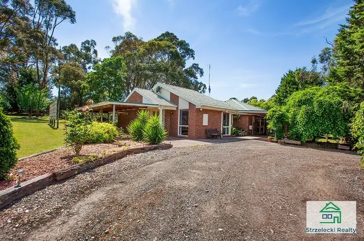60 Meadow Lane, Newborough VIC 3825