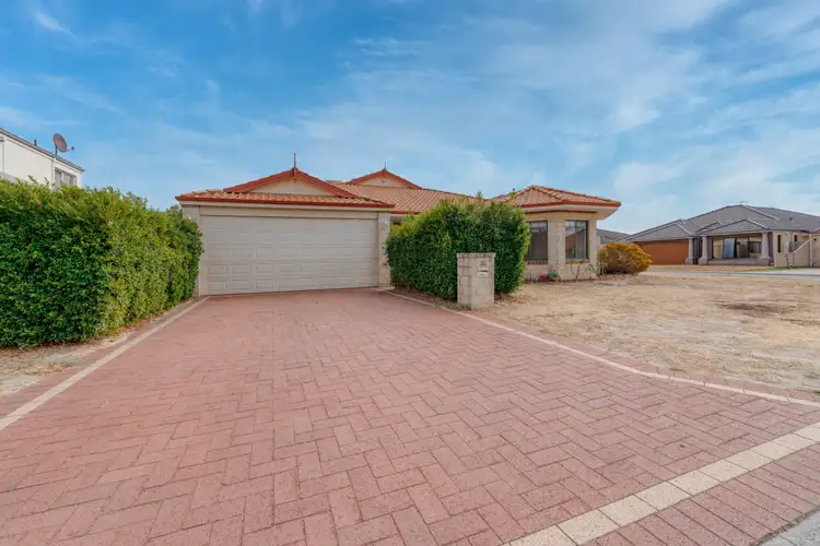Main view of Homely house listing, 31 Kingsland Loop, Canning Vale WA 6155