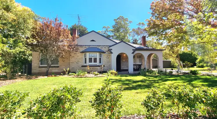 10 Shepherd Rd, Chapel Hill SA 5153