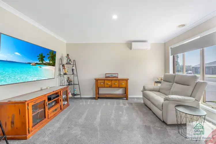 Seventh view of Homely house listing, 31 Hardy Dr, Trafalgar VIC 3824