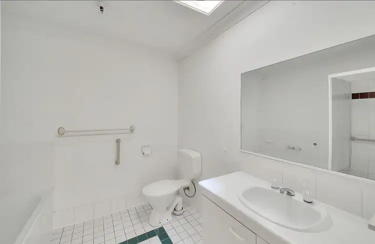 Sixth view of Homely unit listing, Unit 20/34 Thornton St, Raceview QLD 4305