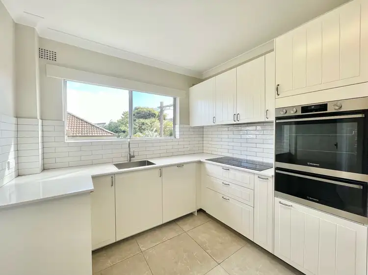 108-110 Queenscliff Rd