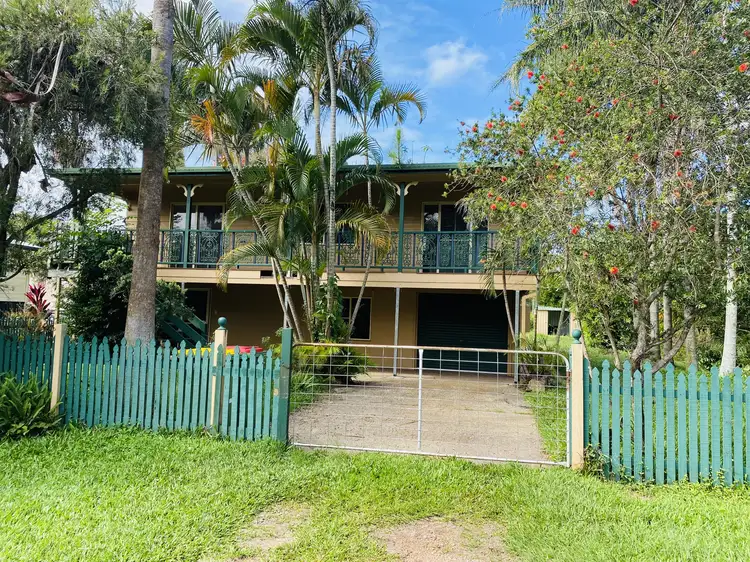 10 Wilma Cres, Russell Island QLD 4184