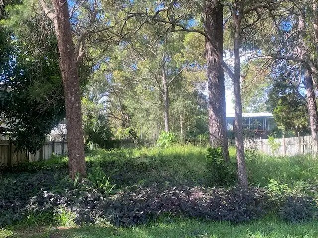 16 Alexander Street, Macleay Island QLD 4184