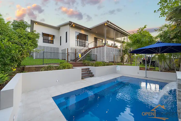 5 Harrier Ct, Bushland Beach QLD 4818