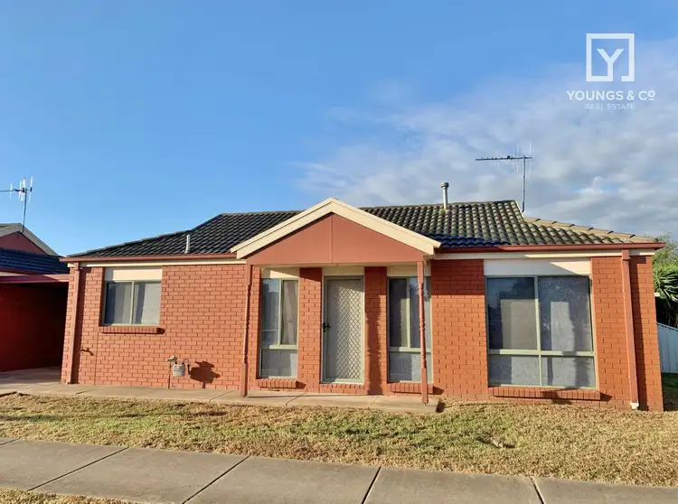 28 Madge Ct