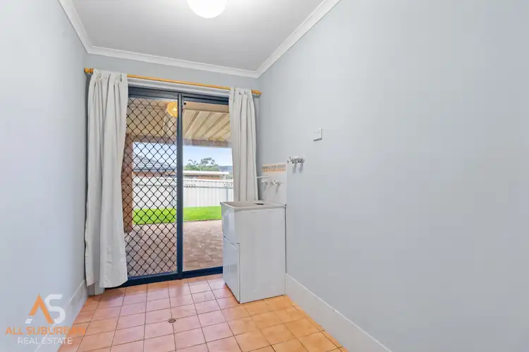 Sixth view of Homely house listing, 2 Byron Ct, Huntfield Heights SA 5163