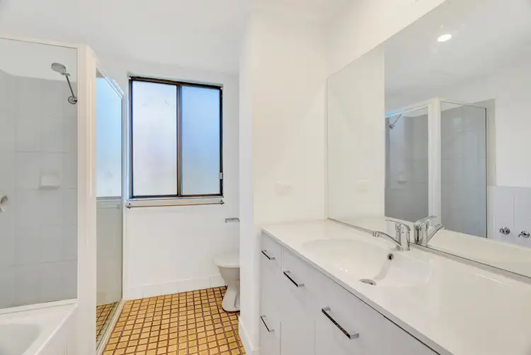 Fifth view of Homely unit listing, Unit 1/8-12 Ocean Pde, The Entrance NSW 2261