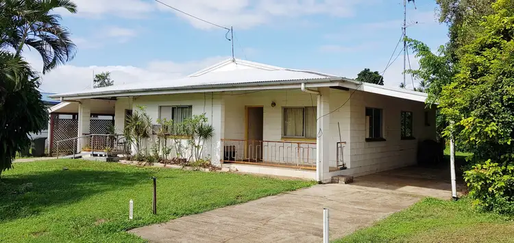 7 Landsdown St, Cardwell QLD 4849