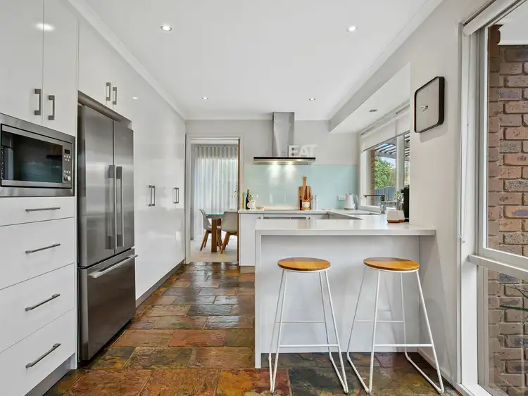 Fourth view of Homely house listing, 2 Kenmore Ct, Frankston VIC 3199