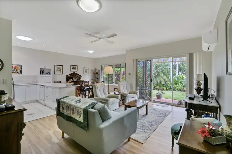 Unit 4/10 Price Lane, Buderim QLD 4556