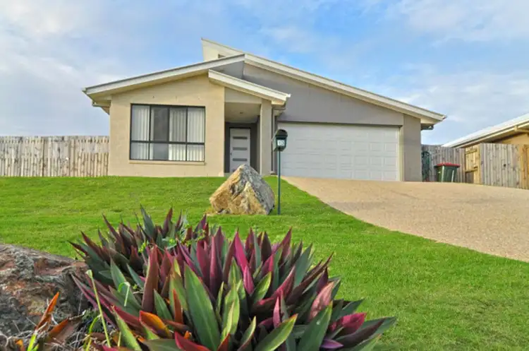 13 Stoneybrook Dr, Glen Eden QLD 4680