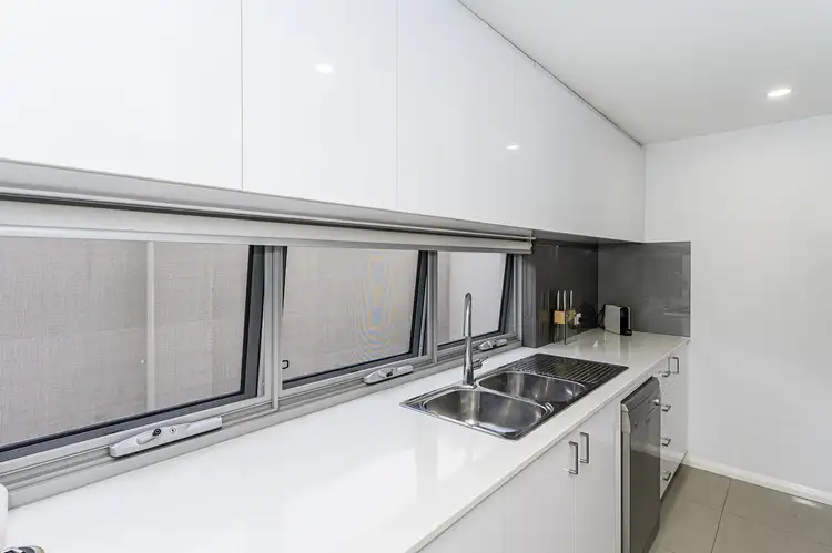 Sixth view of Homely unit listing, Unit 2/29 Birdwood St, Innaloo WA 6018