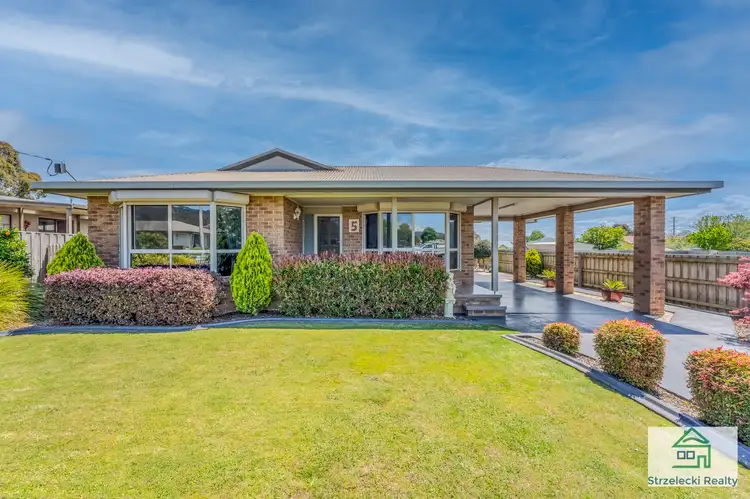 Main view of Homely house listing, 5 Edward Cres, Trafalgar VIC 3824