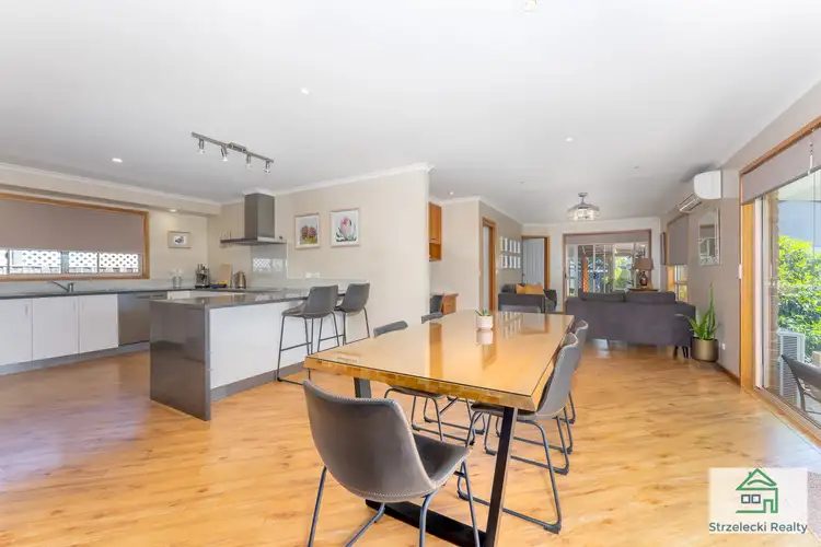 Second view of Homely house listing, 5 Edward Cres, Trafalgar VIC 3824