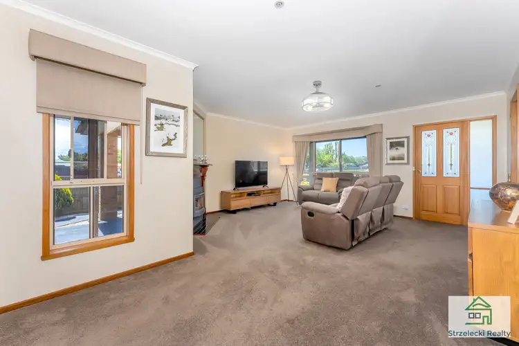 Fourth view of Homely house listing, 5 Edward Cres, Trafalgar VIC 3824