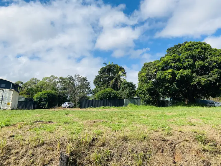 33 Bayswater Rd, Russell Island QLD 4184