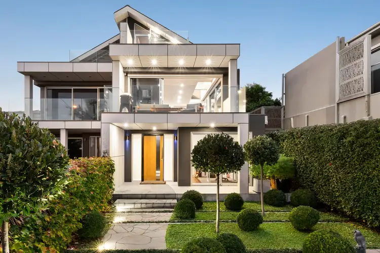 391A Beach Rd, Beaumaris VIC 3193