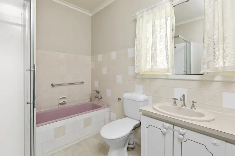 Sixth view of Homely house listing, 25 Skewes Street, Avondale Heights VIC 3034