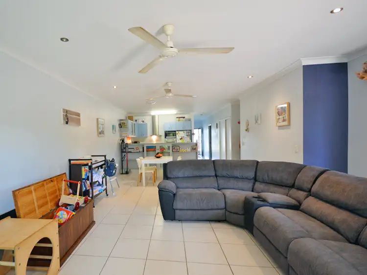 Fifth view of Homely villa listing, 2/7 Pandanus Parade, Nanum QLD 4874