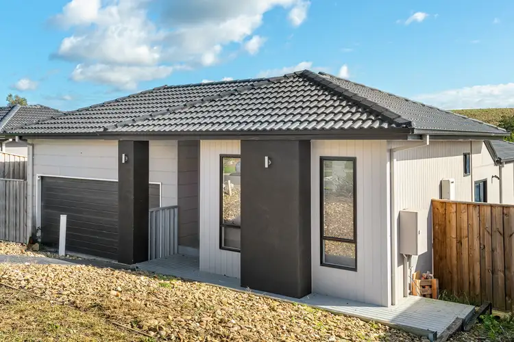 30 Eastbourne Cres